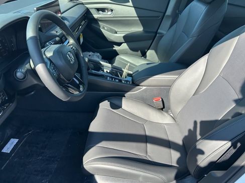 New 2026 Honda Accord EX-L image 9