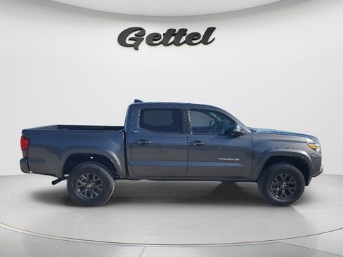 Certified 2023 Toyota Tacoma SR5 AWD/4WD image 4