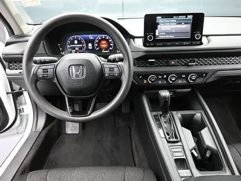Used 2024 Honda Accord EX image 14