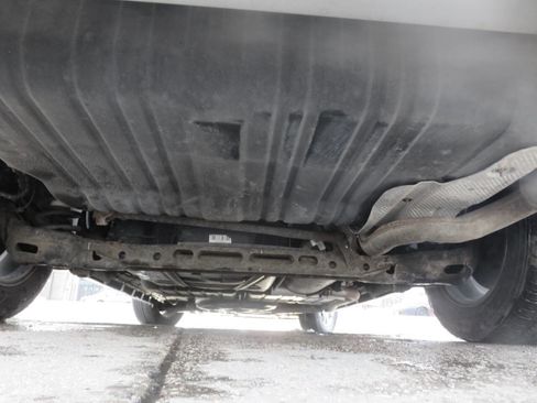 Used 2015 Dodge Grand Caravan SE image 38