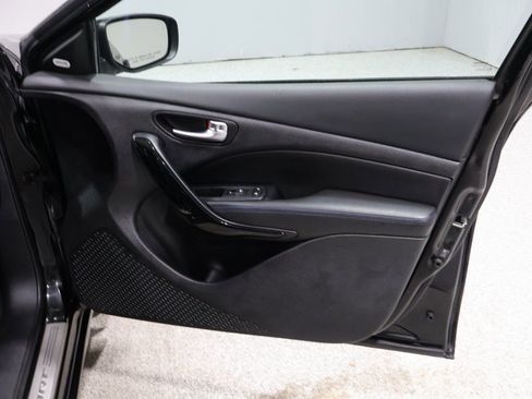 Used 2013 Dodge Dart Limited w/ Mopar 13 Group image 24