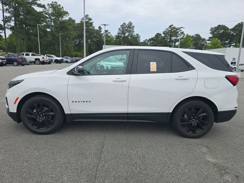 Certified 2023 Chevrolet Equinox LS w/ LS Convenience Package FWD image 6