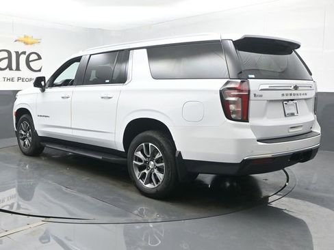 Used 2023 Chevrolet Suburban LT w/ LT Signature Plus Package AWD/4WD image 35