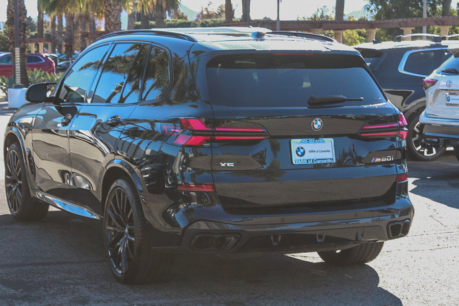 Used 2025 BMW X5 M60i AWD/4WD image 4