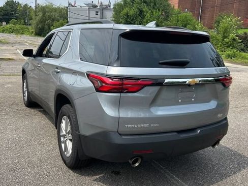 Used 2023 Chevrolet Traverse LT AWD/4WD image 14