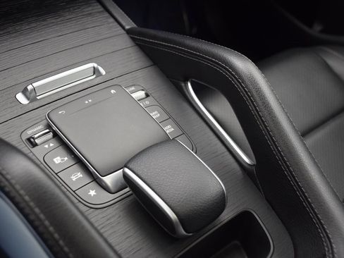 Certified 2022 Mercedes-Benz GLE 350 image 28