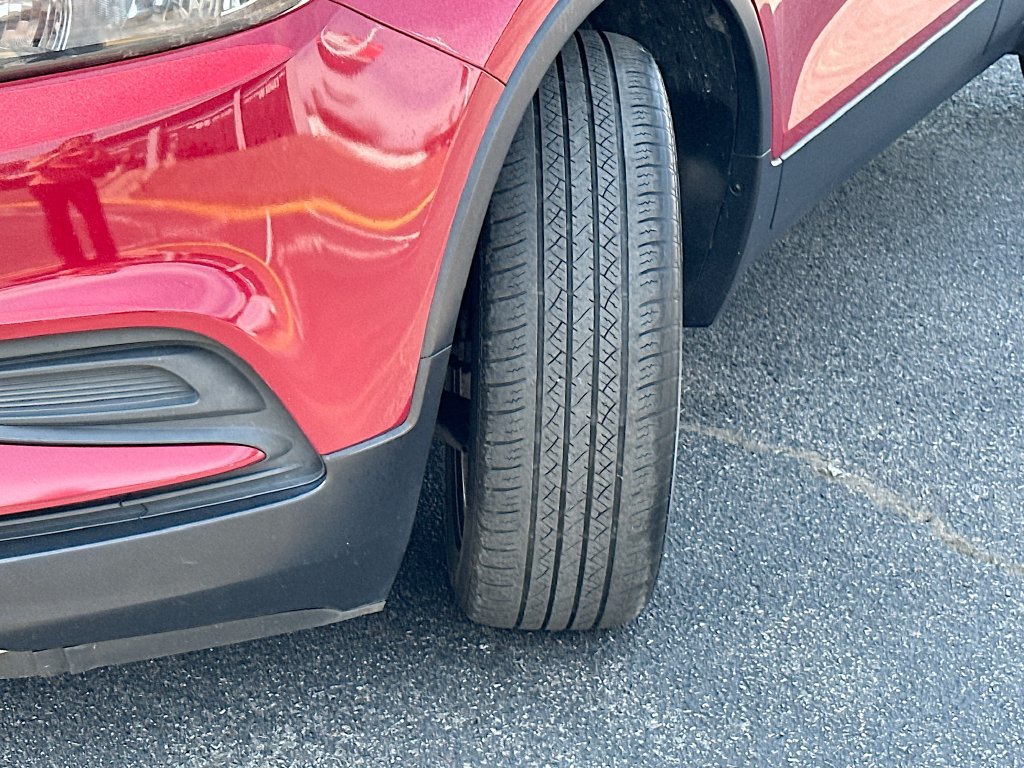 Used 2018 Buick Encore Preferred FWD image 25