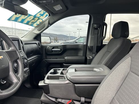 Used 2023 Chevrolet Silverado 1500 Custom image 11