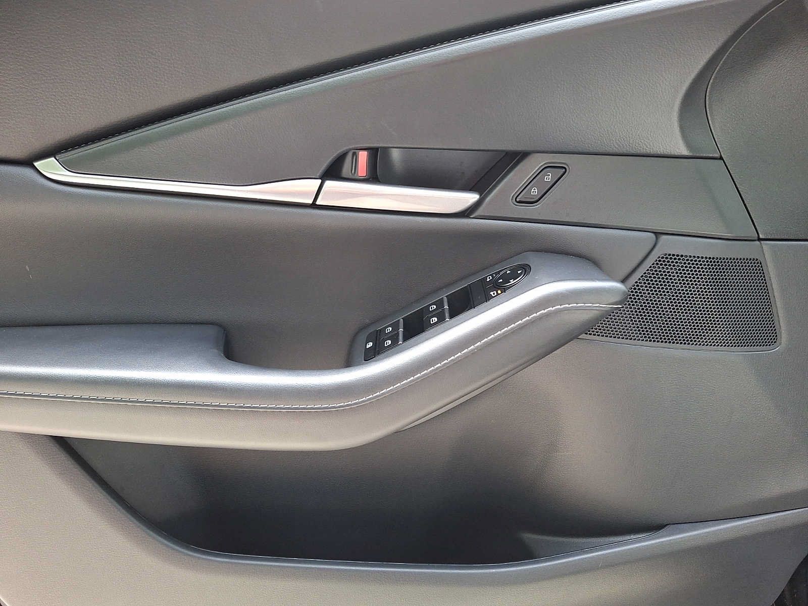 Used 2026 MAZDA CX-30 AWD 2.5 S image 9