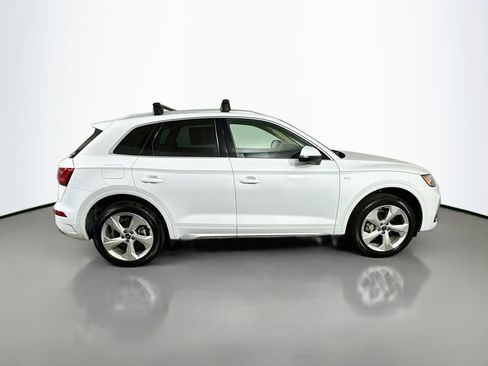 Used 2023 Audi Q5 2.0T Premium Plus w/ Premium Plus Package AWD/4WD image 7