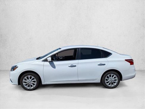 Used 2018 Nissan Sentra SV FWD image 5
