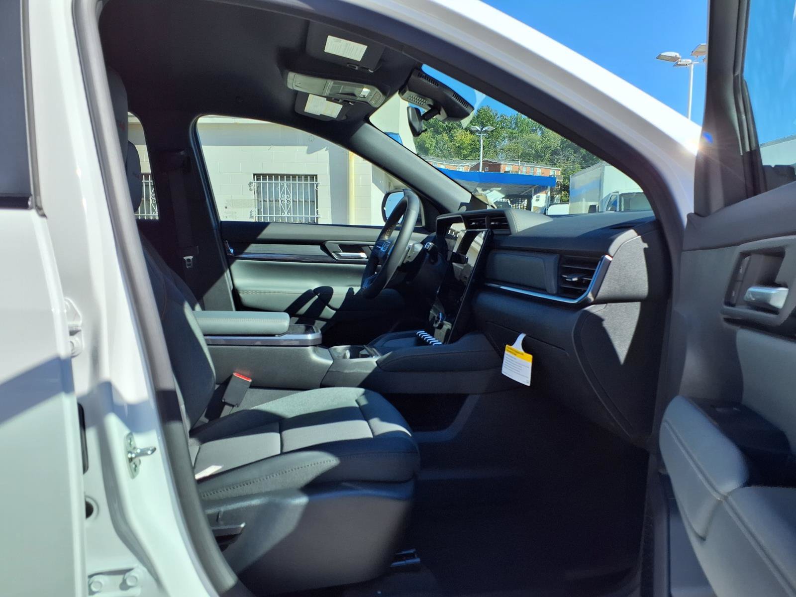 New 2027 GMC Terrain AT4 AWD/4WD image 18