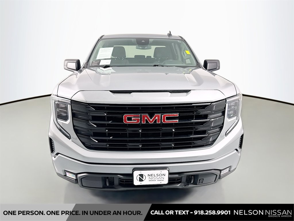 Used 2024 GMC Sierra 1500 Elevation AWD/4WD image 2