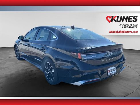 Used 2025 Hyundai Sonata SEL FWD image 8