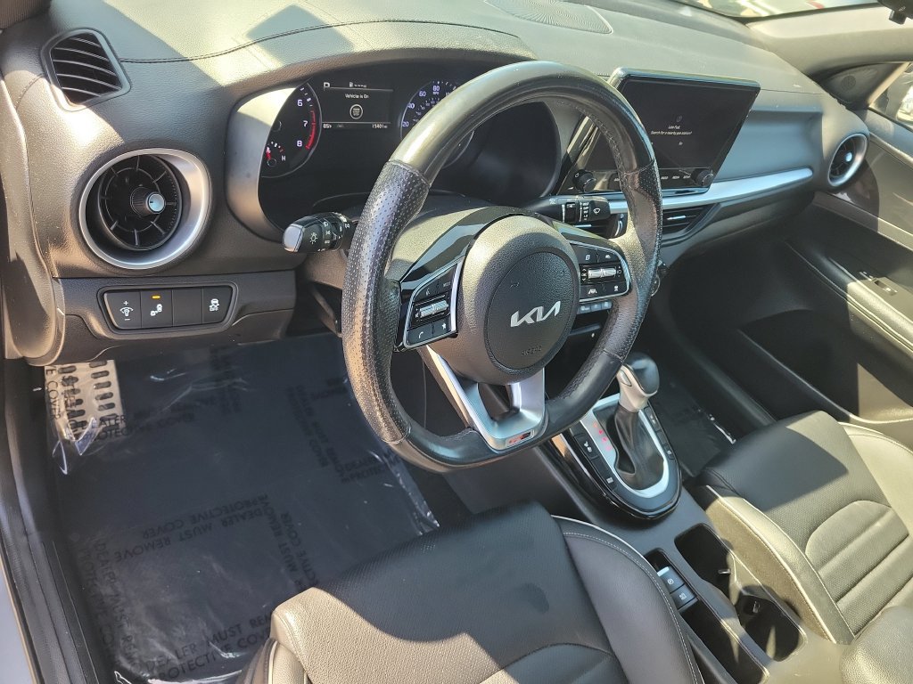 Certified 2024 Kia Forte GT-Line w/ GT-Line Premium Package FWD image 7