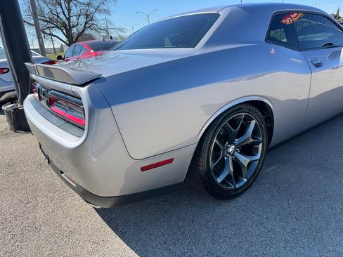 Used 2016 Dodge Challenger R/T w/ Cold Weather Group RWD image 8