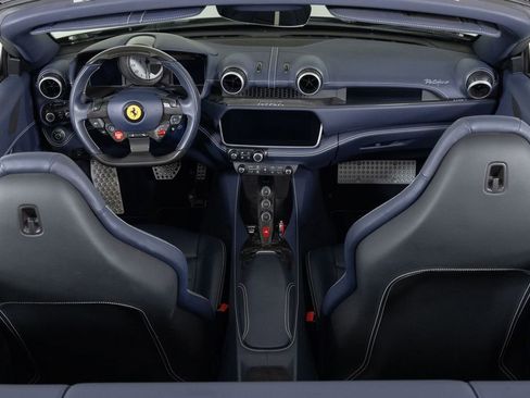 Used 2019 Ferrari Portofino image 28
