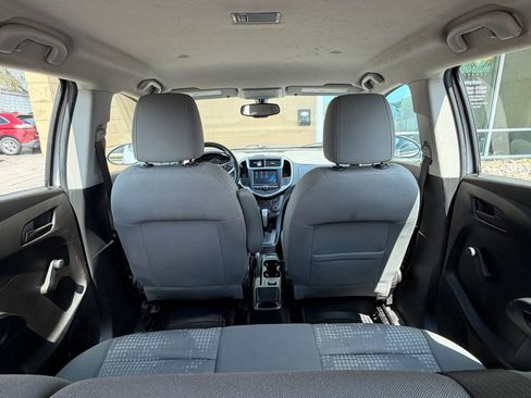 Used 2017 Chevrolet Sonic LT FWD image 15