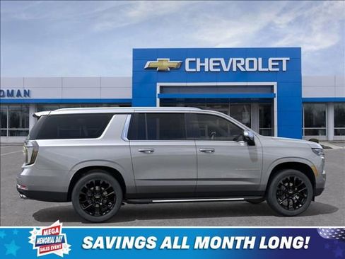 New 2026 Chevrolet Suburban Premier w/ Sun And Tow Package AWD/4WD image 5