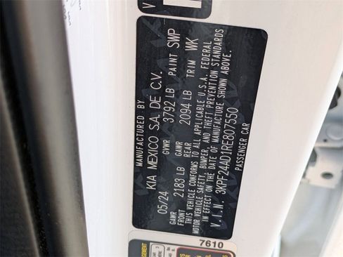 Used 2024 Kia Forte LXS image 32