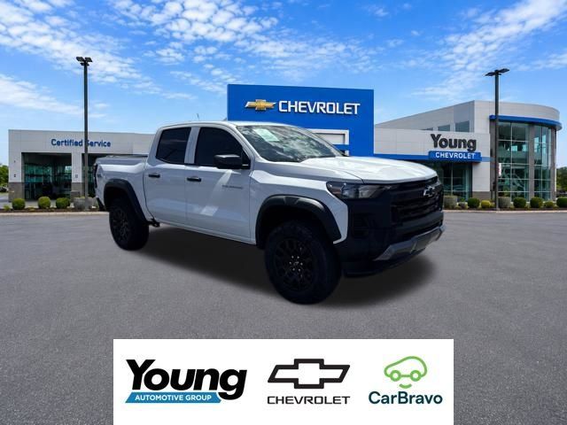 Used 2025 Chevrolet Colorado Trail Boss AWD/4WD 360° Tour