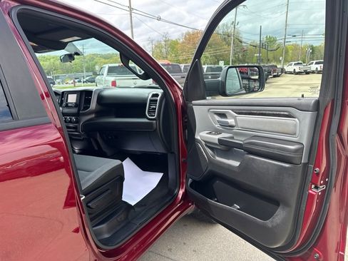 Used 2021 RAM 1500 Big Horn AWD/4WD image 36