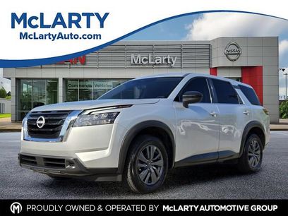 Used 2023 Nissan Pathfinder S