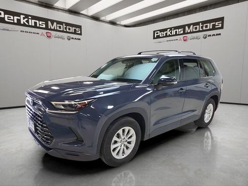 Used 2024 Toyota Grand Highlander AWD Hybrid image 1