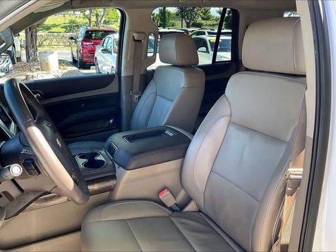 Used 2016 Chevrolet Tahoe LT image 23