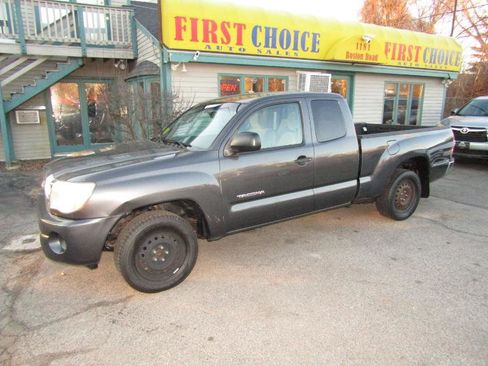 Used 2009 Toyota Tacoma 2WD Access Cab image 2