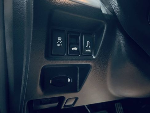 Used 2014 INFINITI Q60 AWD Coupe w/ Premium Package image 31