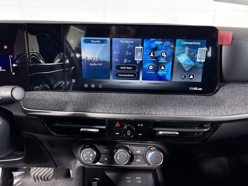 New 2026 Nissan Kicks S image 13