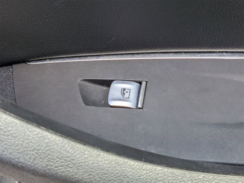 Used 2022 BMW X3 xDrive30i w/ Convenience Package image 39