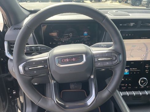 Used 2026 GMC Terrain AT4 w/ Technology Package II image 12