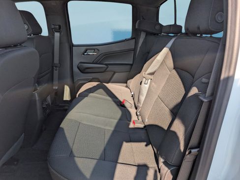 New 2026 GMC Canyon Elevation w/ Convenience Package image 14