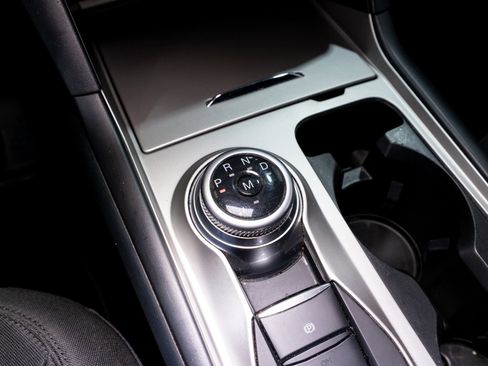 Used 2020 Ford Explorer XLT w/ Comfort Package image 21