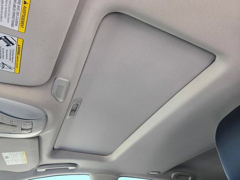 Used 2019 INFINITI QX60 Luxe w/ Essential Package FWD image 12
