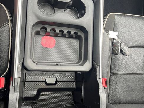 Used 2022 RAM 3500 Laramie image 39