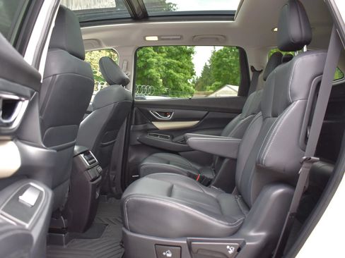 Used 2019 Subaru Ascent Limited AWD/4WD image 46