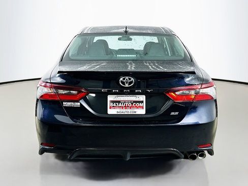 Used 2024 Toyota Camry SE image 6
