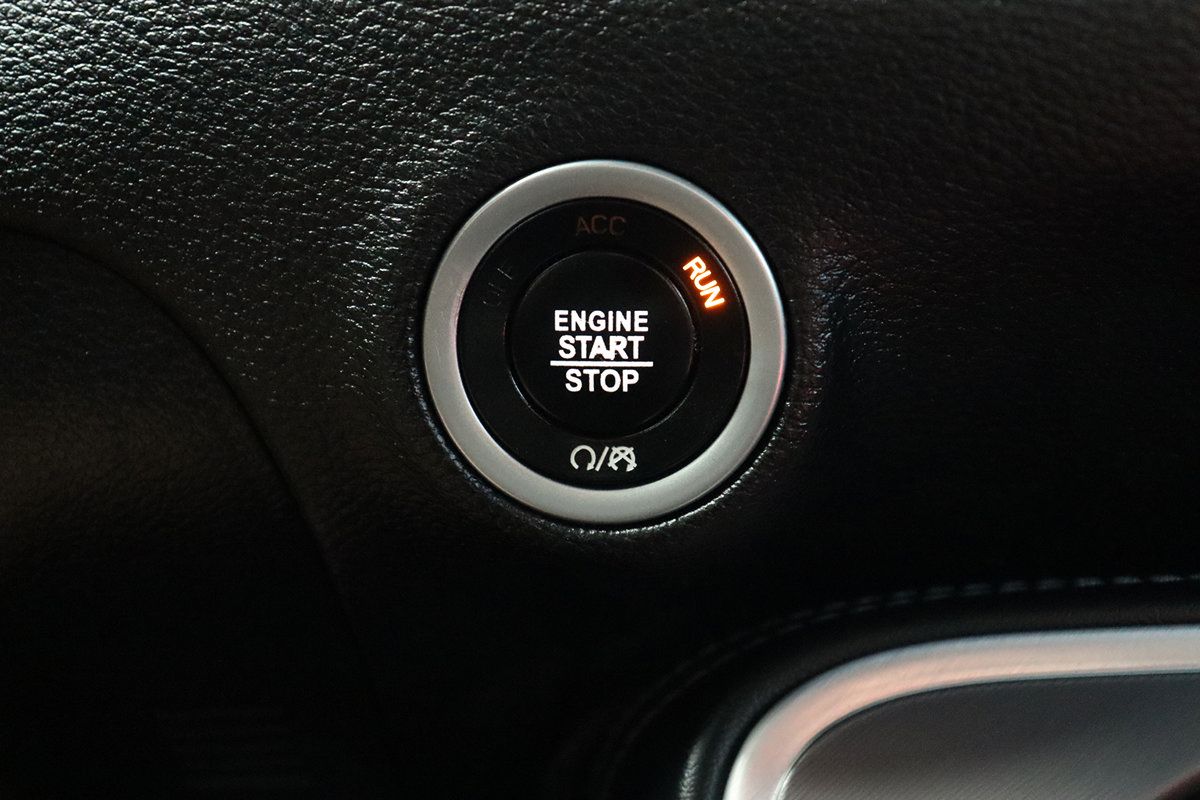 Used 2022 Dodge Challenger R/T RWD image 35