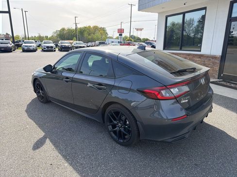 Used 2025 Honda Civic Sport image 6
