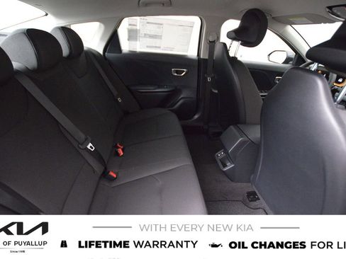 New 2026 Kia K4 LXS image 14
