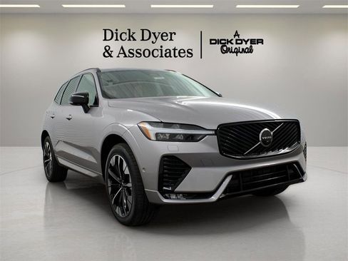 New 2026 Volvo XC60 B5 Plus w/ Protection Package Premier image 9