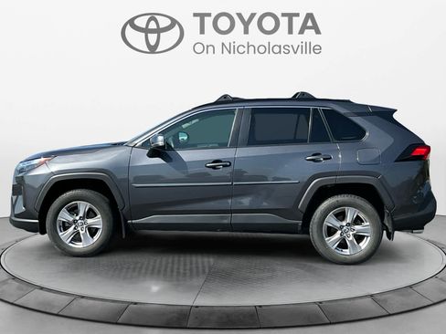Used 2023 Toyota RAV4 XLE w/ Convenience Package FWD image 2