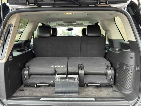 Used 2011 GMC Yukon Denali AWD/4WD image 58