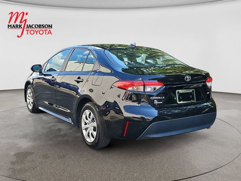 Used 2024 Toyota Corolla LE FWD image 14