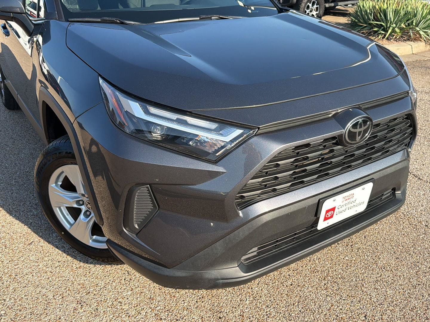 Certified 2022 Toyota RAV4 XLE FWD image 8