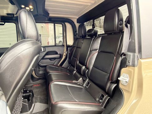 Used 2020 Jeep Gladiator Rubicon w/ Dual Top Group image 23