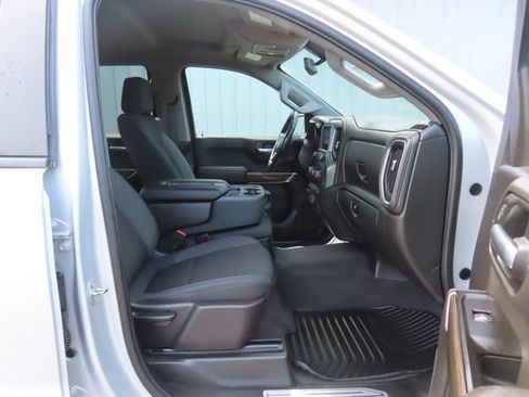 Used 2019 Chevrolet Silverado 1500 RST AWD/4WD image 24